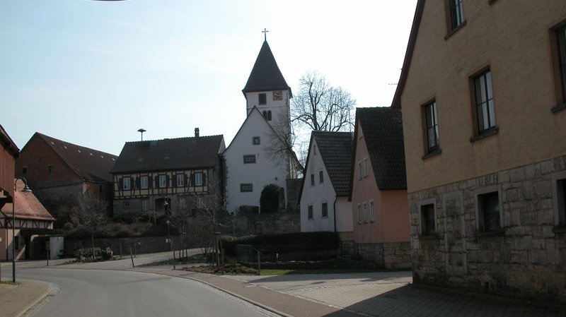  Michaels-Kirche Rinderfeld 